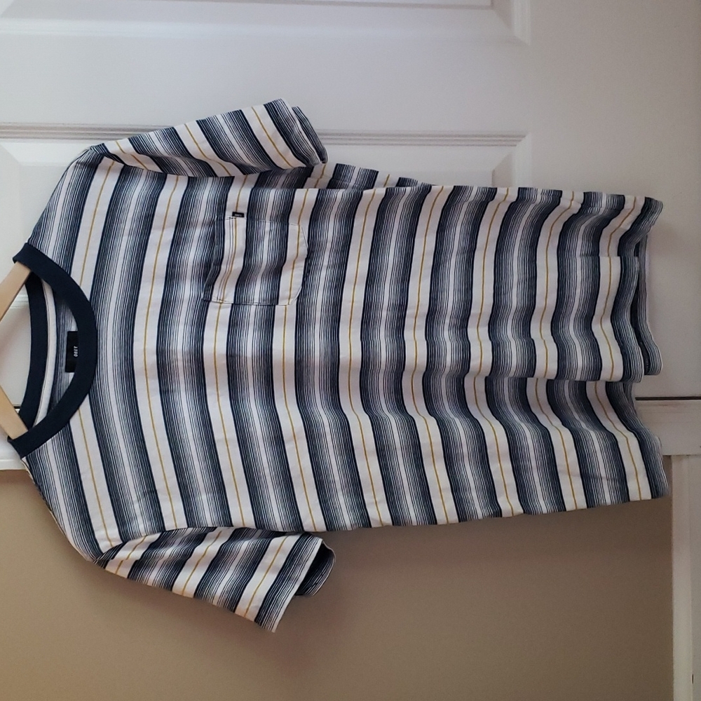 90's grunge stripped skater shirt. Sz M